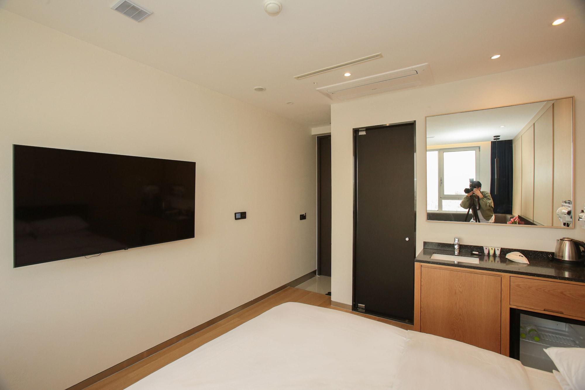 Hotel The Designers Hongdae Seoul Exterior foto